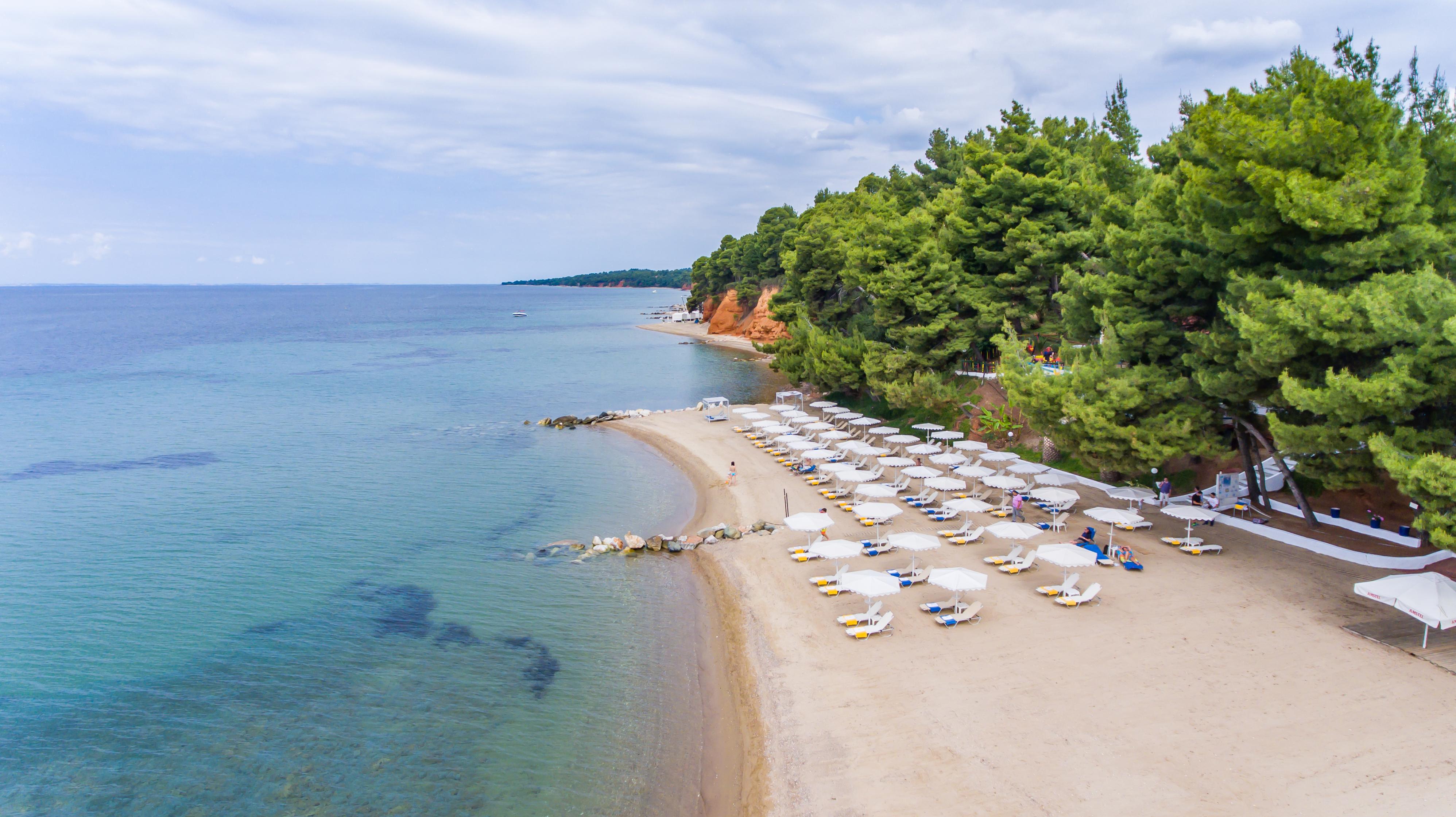 Porfi Beach Hotel Nikiti  Exterior photo